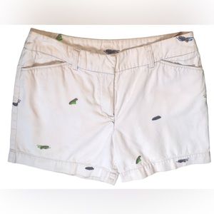 Y2K Flat Front Chino Khaki Shorts Allover Embroidered Summer Sandals Details